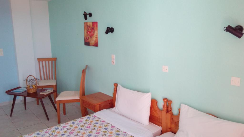 Anessis Cosmos Apart otel Anaxos Oda fotoğraf
