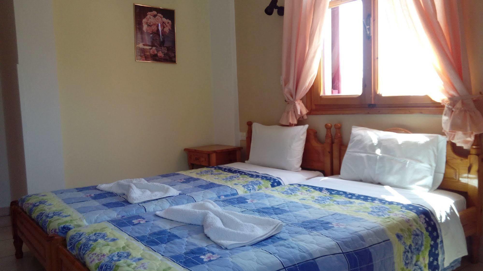 Anessis Cosmos Apart otel Anaxos Dış mekan fotoğraf